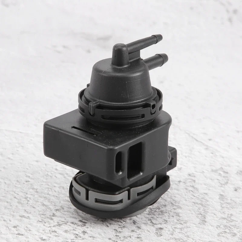 

Turbo Pressure Solenoid Valve 8200661049 Fits For Clio Fluence Kangoos Koleos Laguna Latitude Logan Master Modus