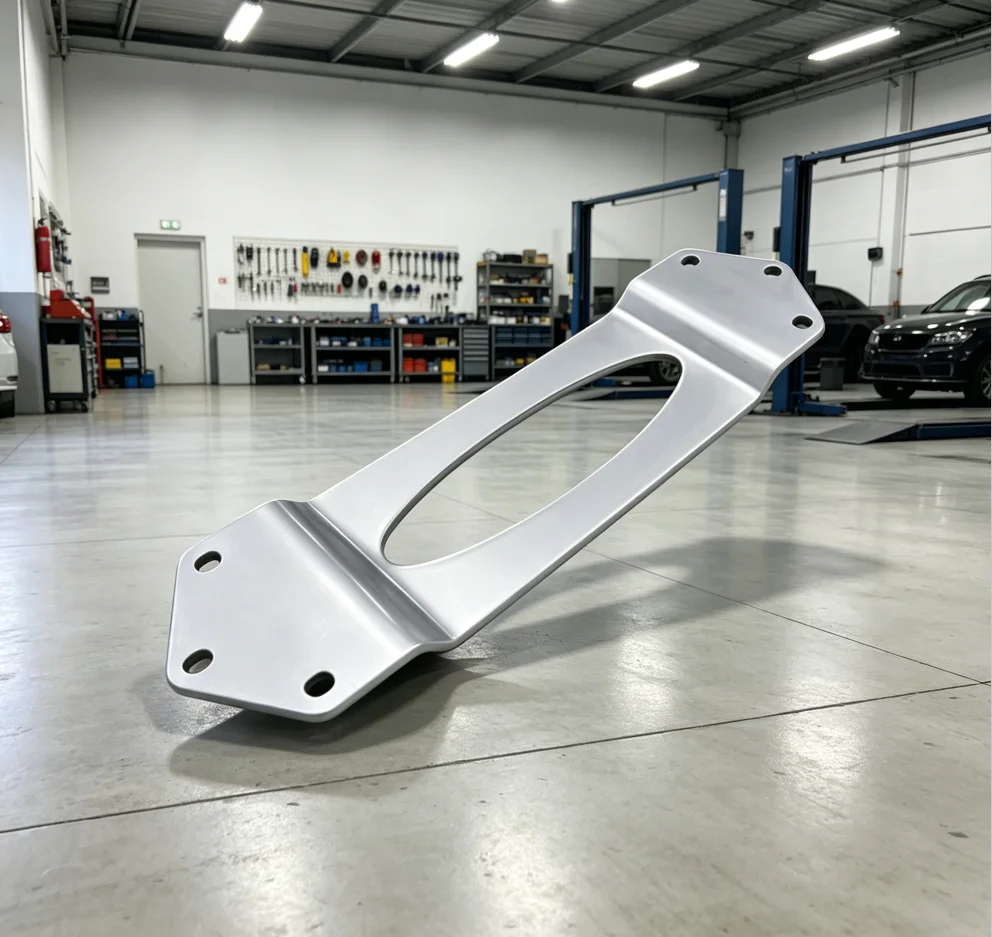 Suitable for BMW M3/M4/M2C F80/F82/F87 3.0T 2014-2020 aluminum alloy extended chassis support plate for lowering rod