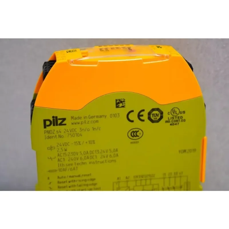 New Ready S4 750104 24VDC PILZ PNOZ Warehouse Industrial Automation PLC Programming Controller