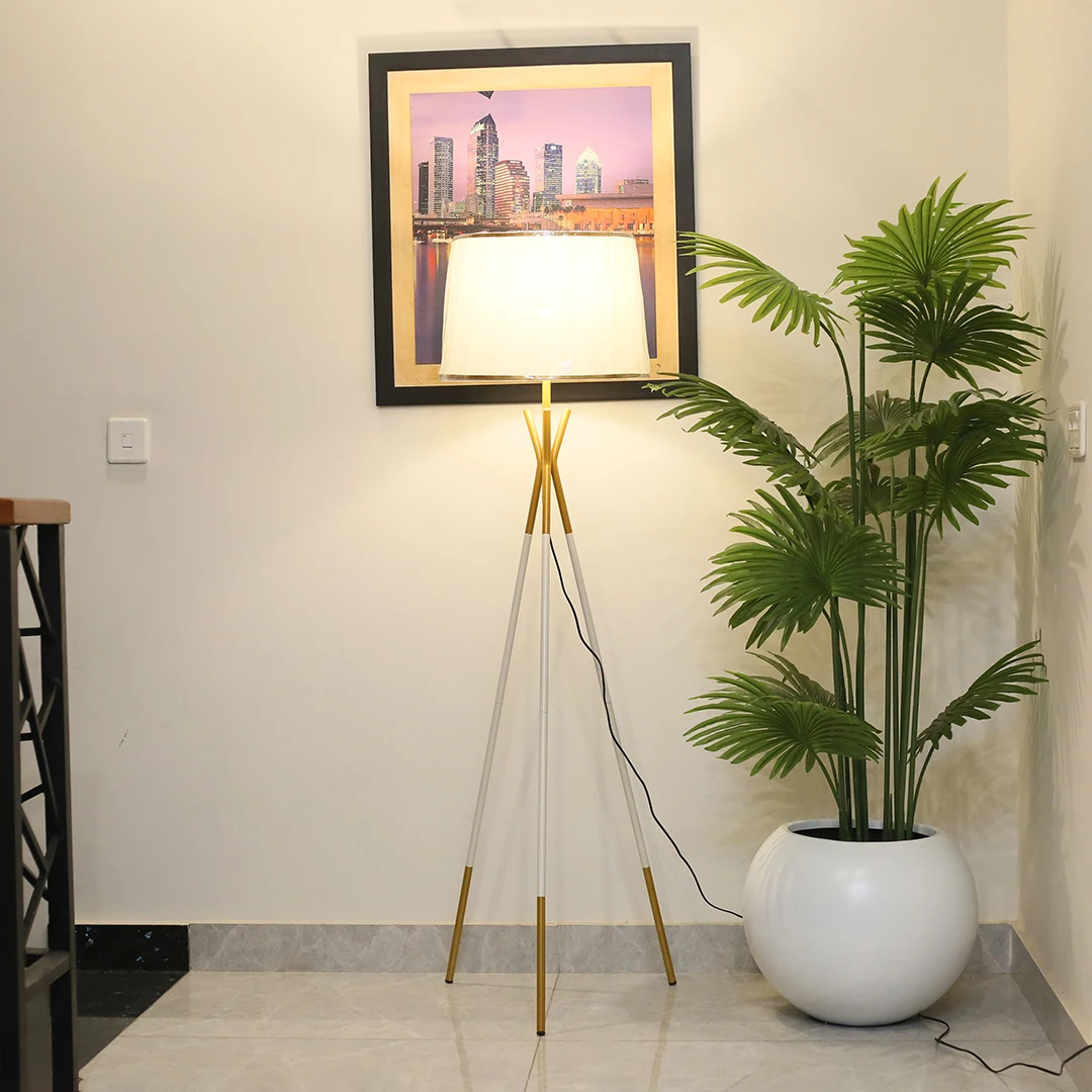 Modern Luxury Metal Light Emitting Diode Floor Light Multicolor Portable Fabric Lampshade E27 Hotel Room Sofa Corner Bedroom