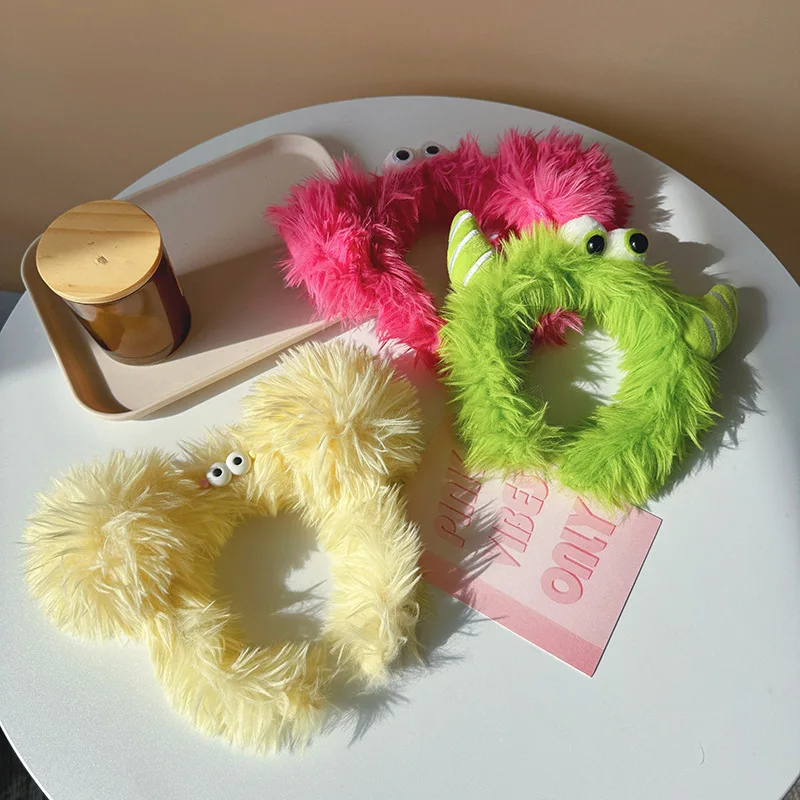 

Dopamine Aesthetic Monster Hair Clip Fuzzy Crazy Hair Band for Women Girls Y2K Trendy Daily Winter Accessories