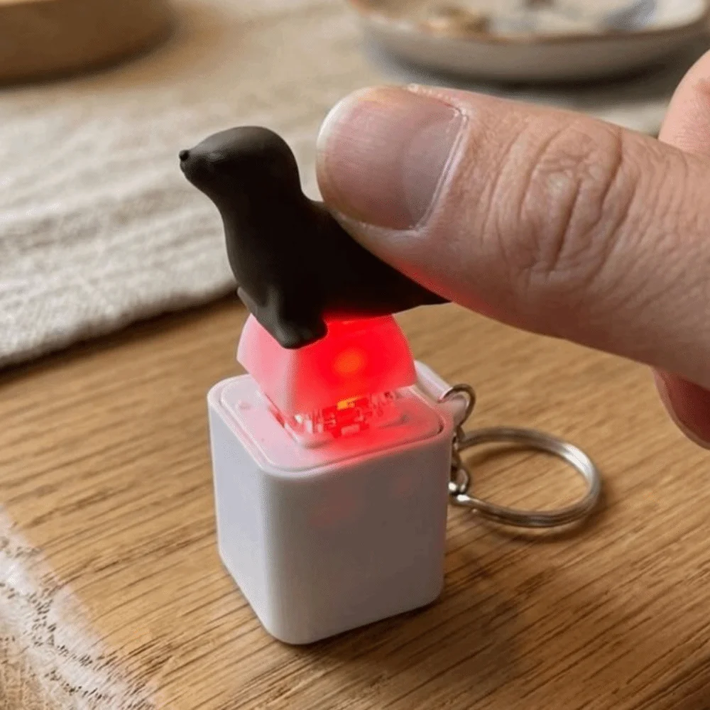 LED Light Animal Glowing Sound Keychain Clicky Sounding Cartoon Animal Seal Dog Light-Up Fidget Key Ring Tactile Switch Plastic