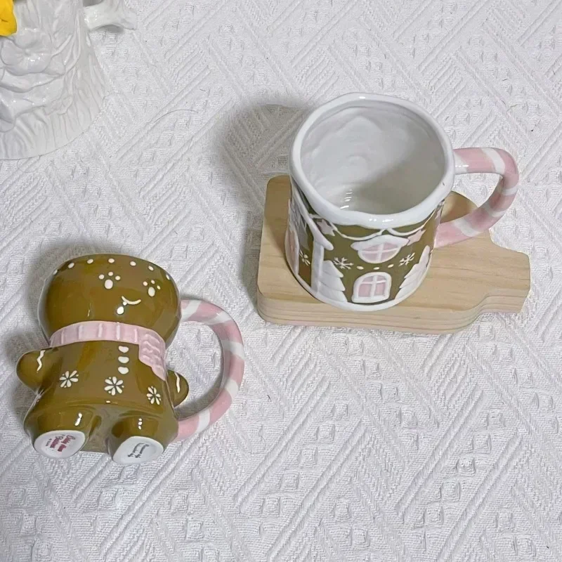 300ml Gingerbread Man Christmas Mug 3D Gingerbread Man Ceramic Cup Milk Coffee Water Cup Mug Gift