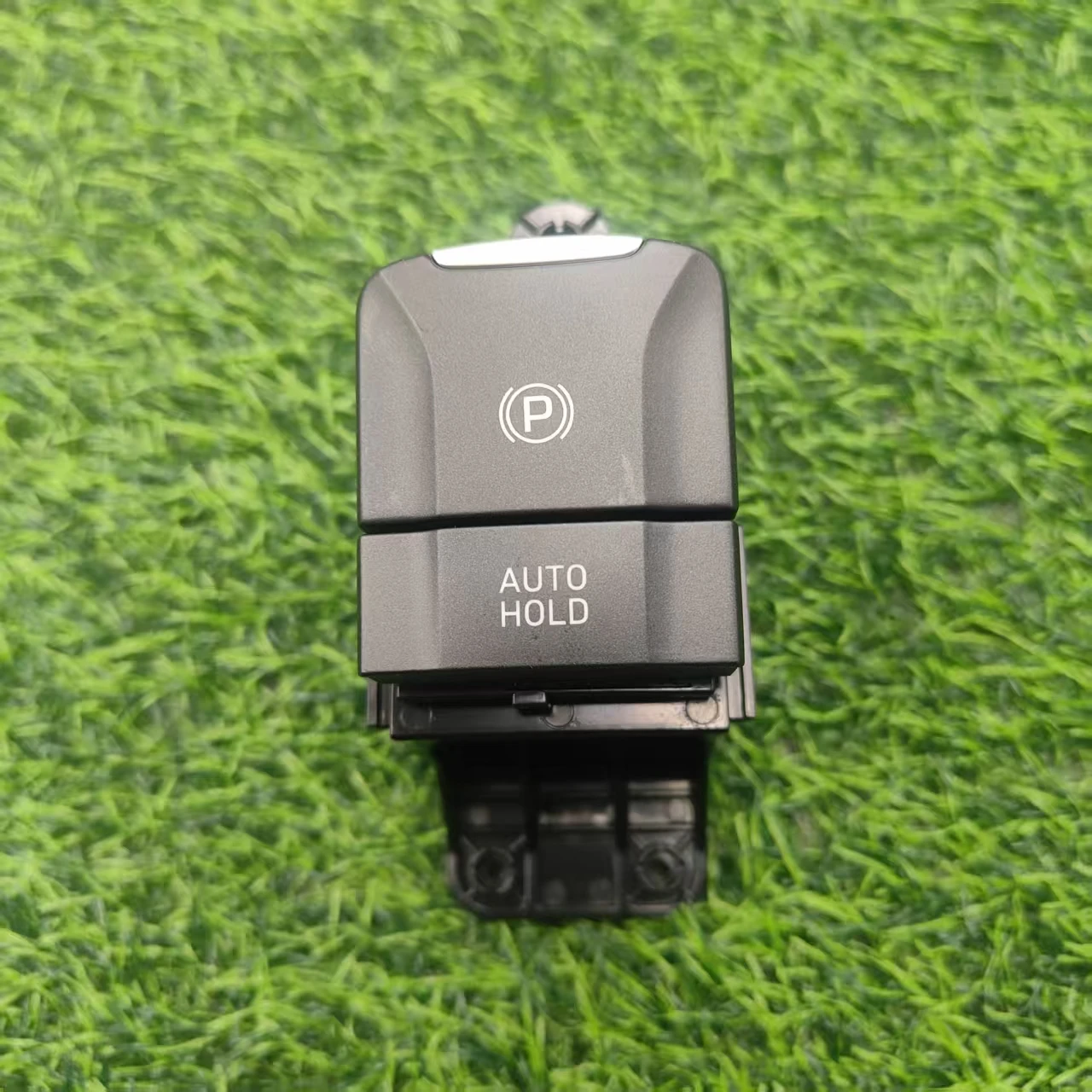 OEM 93311-G3000 93311G3000 Electrical Handbrake Parking Brake AUTO HOLD Switch Fit For Kona N Line /I30 N Line 2018-2020