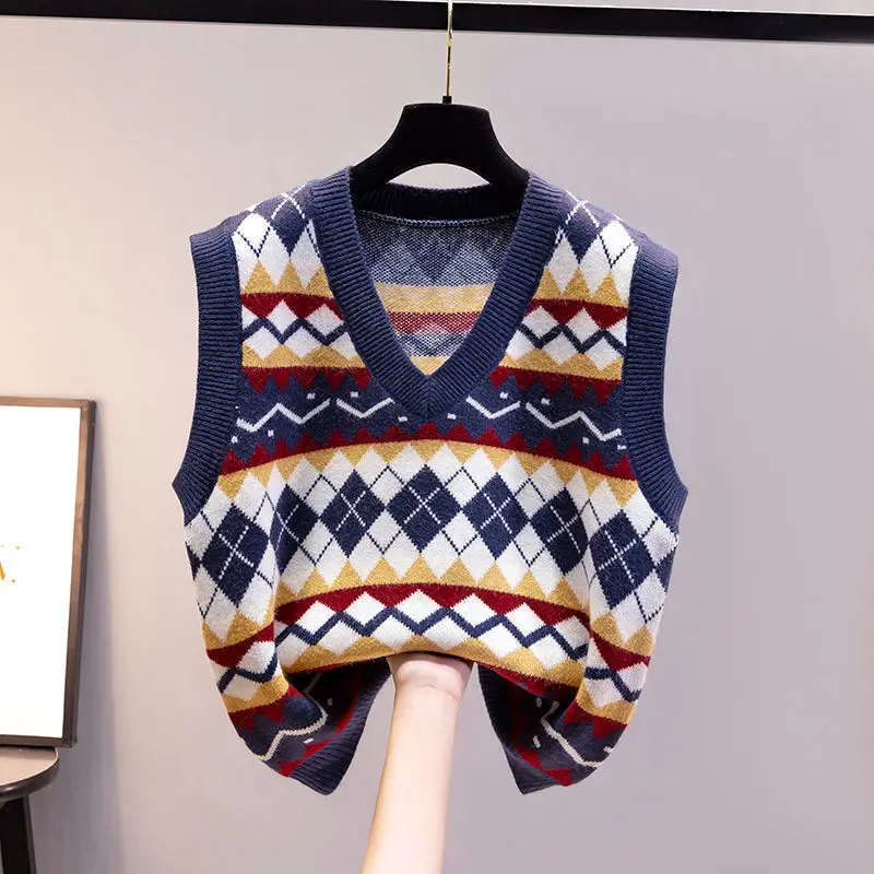 سترة سترة نمط الشارع العصرية الماس نمط كل مباراة الصيف المرأة محبوك سترة فضفاضة الخامس الرقبة التطريز الرجعية #4