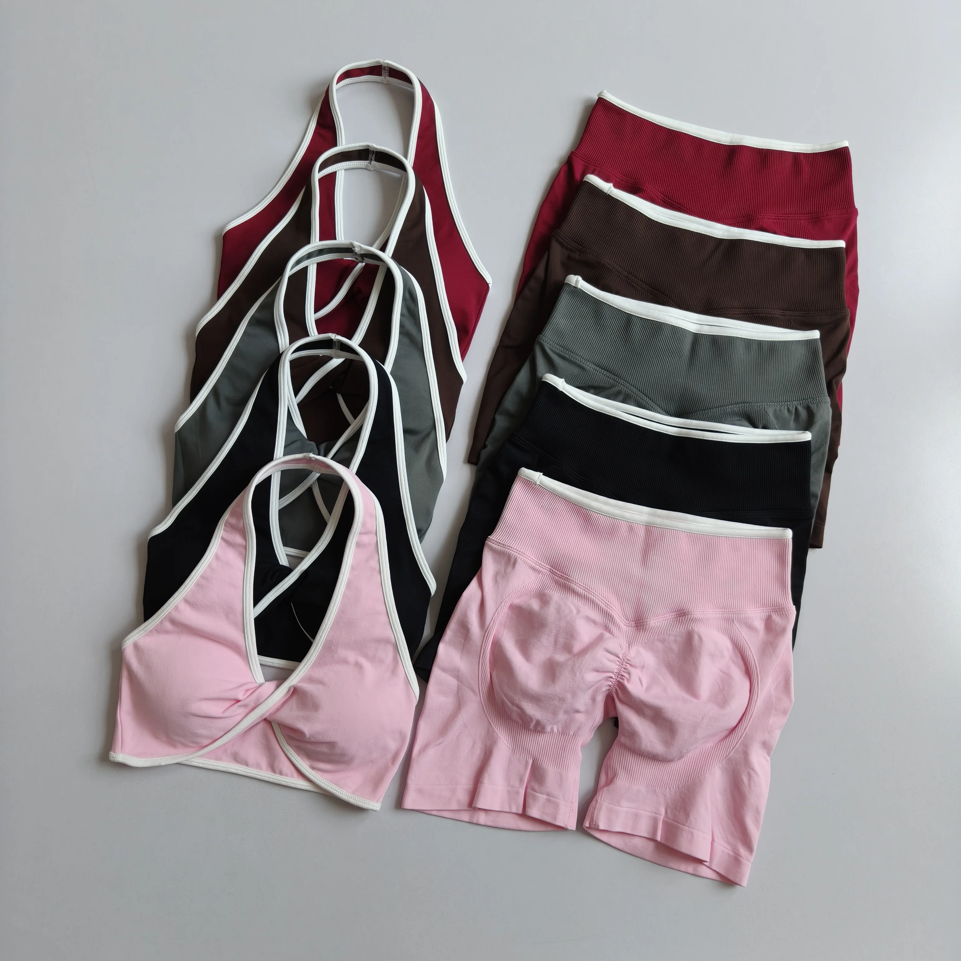 2pcs Seamless Suit Stitching Push-up Sports Vest Bras Women Running Aerobics High Elastic Hip Lifting Sports Shorts Yoga Sets