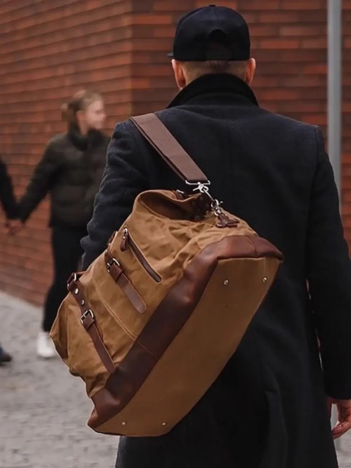 

Mens Waterproof Waxed Canvas Travel Bag Large Capacity Crossbody Luggage with Crazy Horse Leather