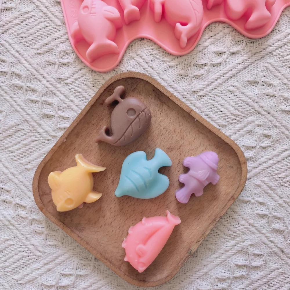 1 قطعة 12 تجويف 6 نماذج، قوالب سيليكون صغيرة على شكل سمكة، تستخدم للشوكولاتة والحلويات والبسكويت وقوالب خبز غير لاصقة ذاتية الصنع