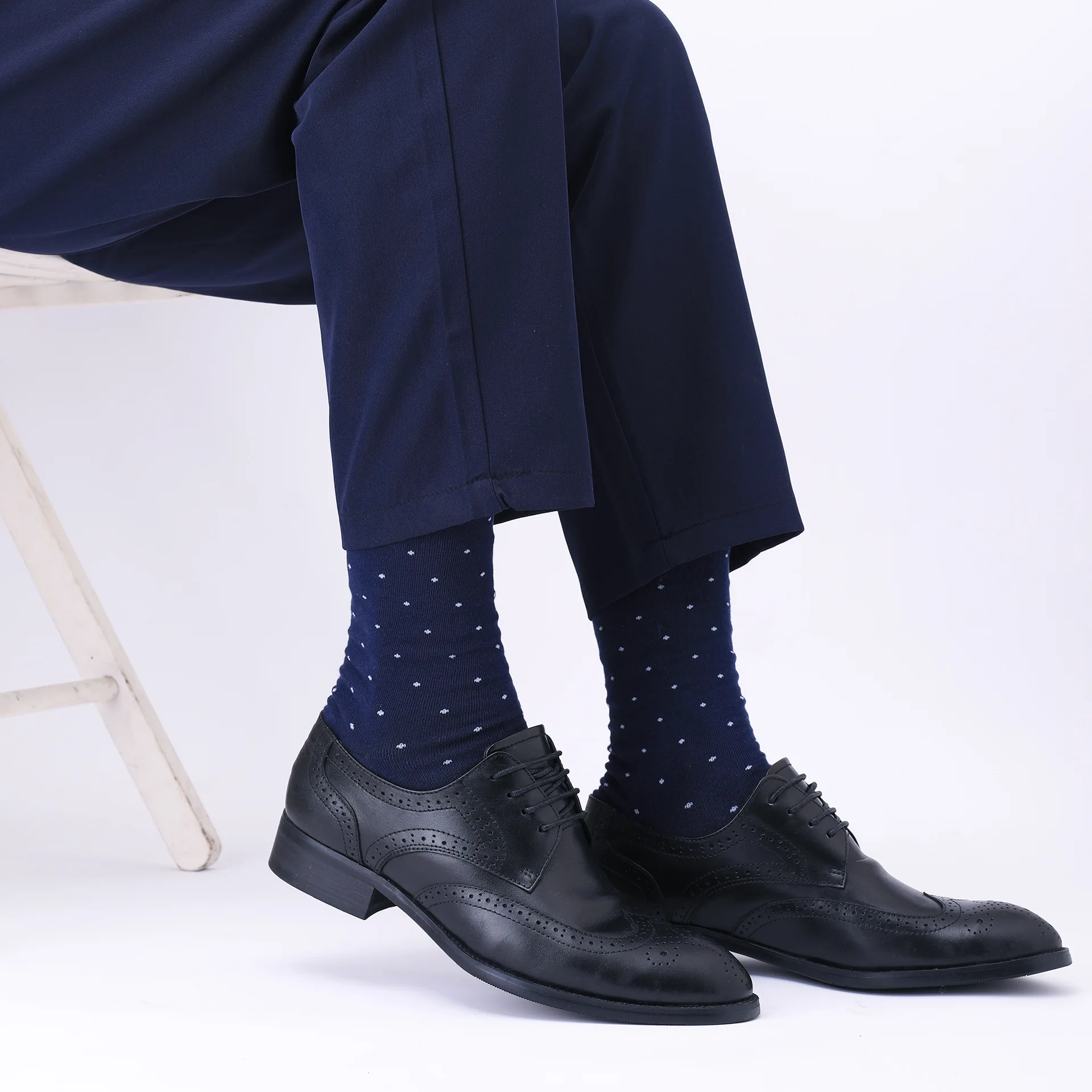 Stoking Panjang Pria Model Atletik Baru Motif Kotak-kotak Berlian Besar Garis-garis Polos Gaya Bisnis Musim Gugur Musim Dingin Tebal B8W234