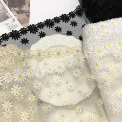 20Yards Daisy Floral ricamo pizzo Trim nero bianco vestito cucito Lingerie panno reggiseno Decor ricamo passamaneria