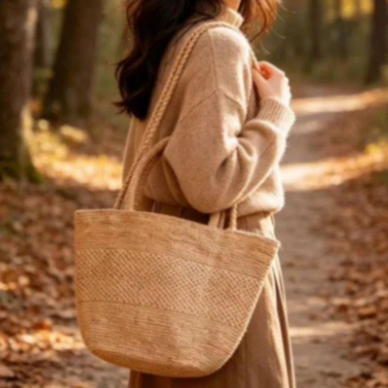 Handgewebte Raffia-Stroh Strandtasche, Leichte Vielseitige Sommer-Umhängetasche für Pendeln und Reisen, Einfarbige Tragetasche – Detail 6