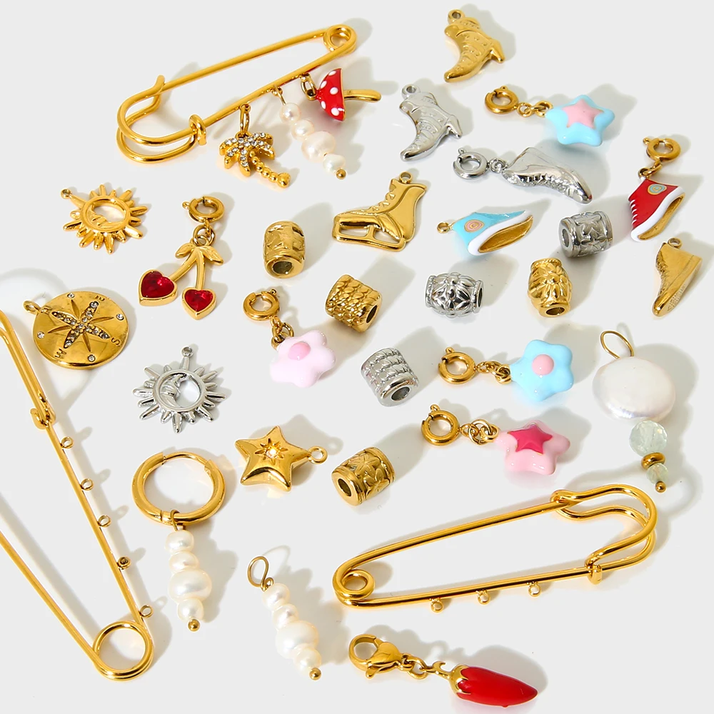 

INS Pearl Shoe Pendant Spacer Beads 18K Gold Plated Stainless Steel Edgy DIY Brooch Jewelry Findings for Unique Accessories
