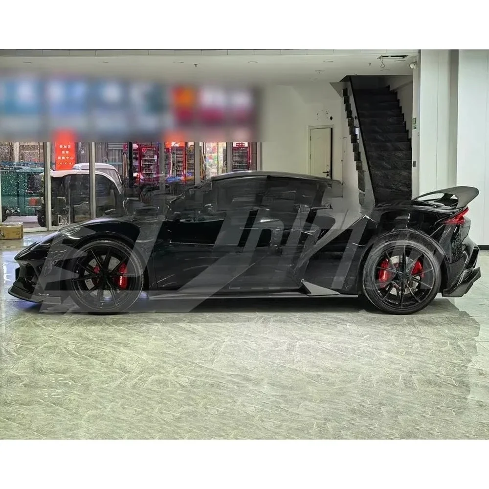 Vorstei Style Dry Carbon Fiber Body Kits for Lotus Emira Bodykit