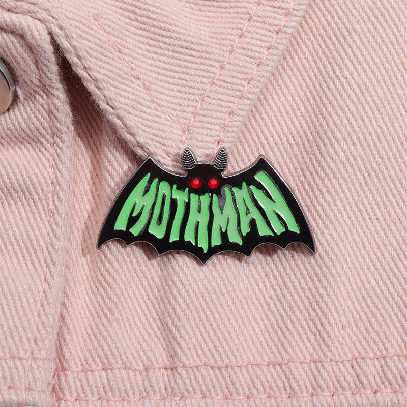 Mothman Enamel Pins Creativity Punk Gothic Animal Brooches Lapel Badge Hat Backpack Clothes Jewelry Pin Gift for Kid Friends