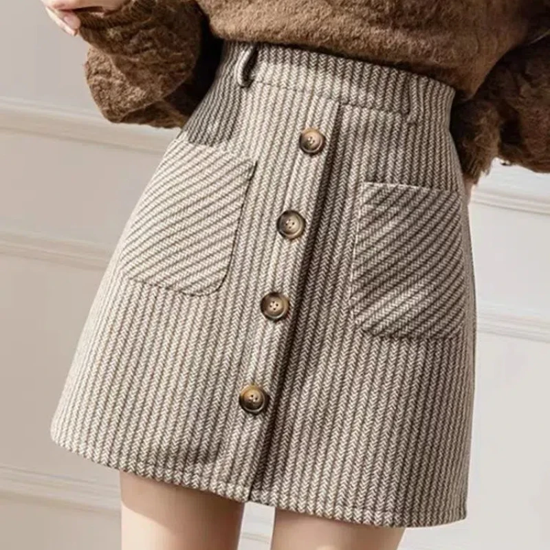 Sweet Fashion Autumn Winter Woolen Xiaoxiangfeng Women Plaid Pockets Button Korean Elegant High Waist Slim Short A-line Skirt