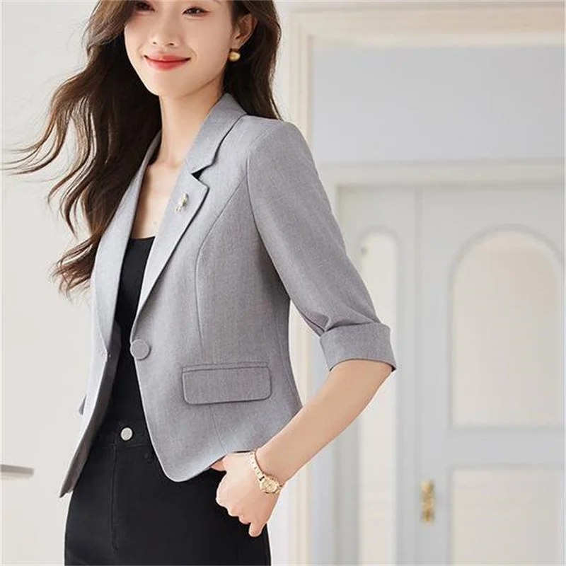 2025 새로운 짧은 정장 재킷 여성 블레이저 Casaco Feminino 봄 여름 코트 한국 여성은 높은 칭찬을 받습니다 짧은 코트 탑