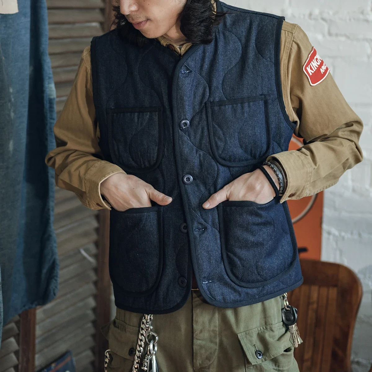 

Новая высококачественная модная стеганая нейлоновая безрукавка 2026 года, легкий утепленный жилет-футер