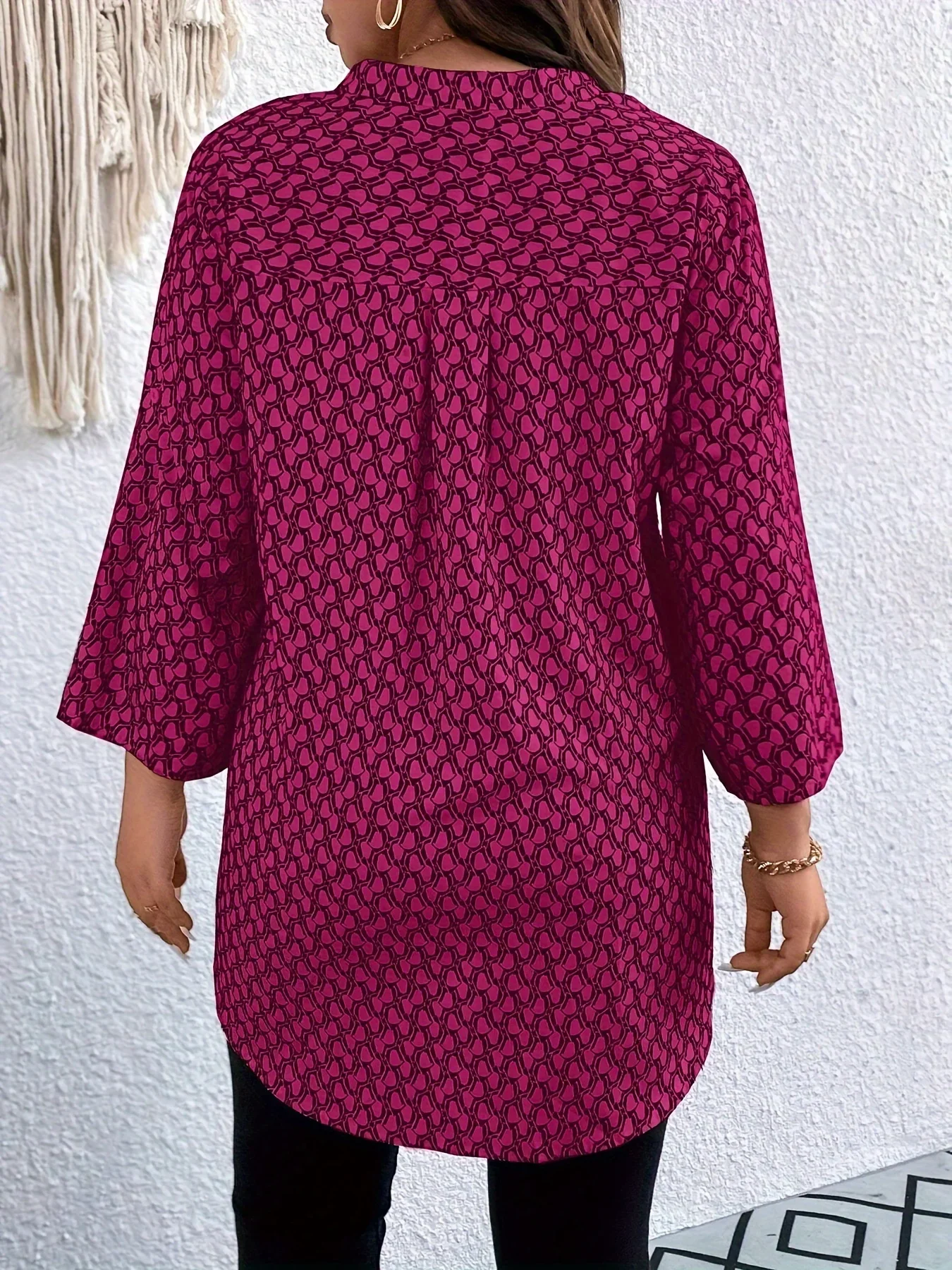 Plus Size 1XL-5XL Damska koszula z nadrukiem i dekoltem w szpic z zawijanymi rękawami Casual Top