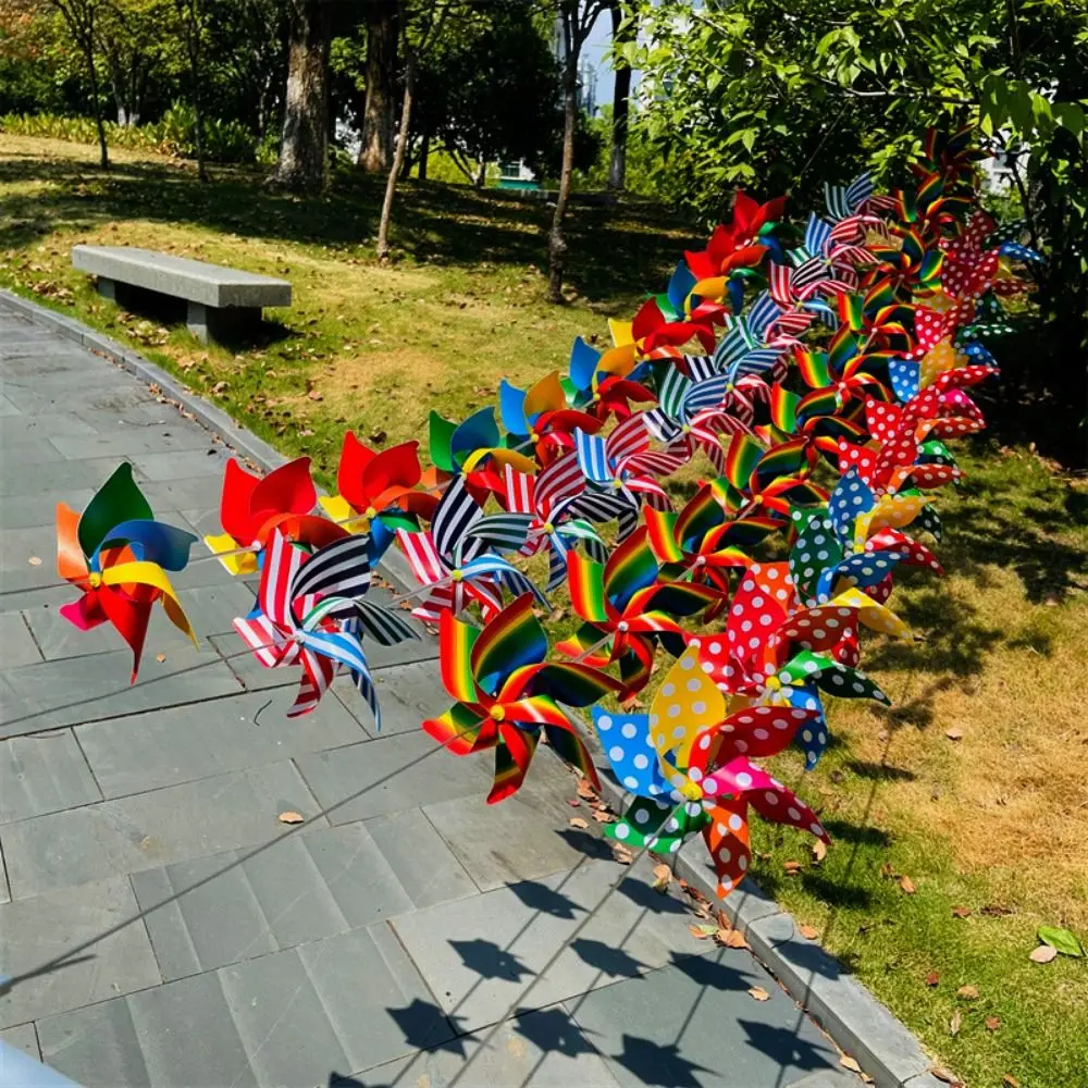 10 Stück bunte 6-Blätter-Windräder aus Kunststoff, handgefertigt, gestreift, kreisförmig, Drahtseil, Windmühle, Schnur, Windmühle, Bogenkorridor