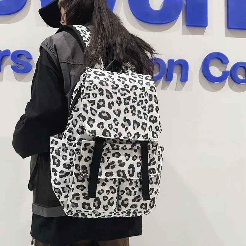 حقيبة ظهر كورية غير رسمية ذات سعة عالية Y2k Harajuku Leopard حقيبة مدرسية تناسب جميع حقائب الظهر النسائية الفاخرة للطلاب