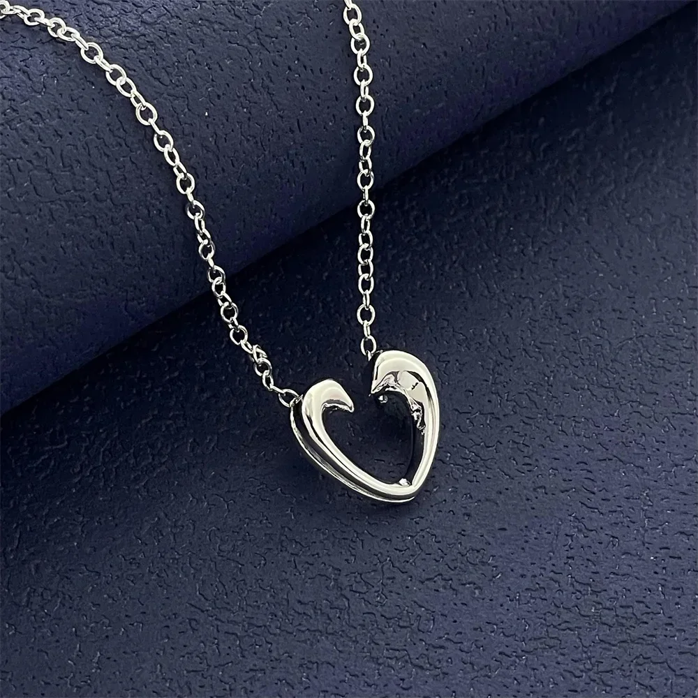 

925 Sterling Silver Love Pendant Necklace, Ladies Couple Simple Luxury Banquet Wedding Birthday Jewelry Gift