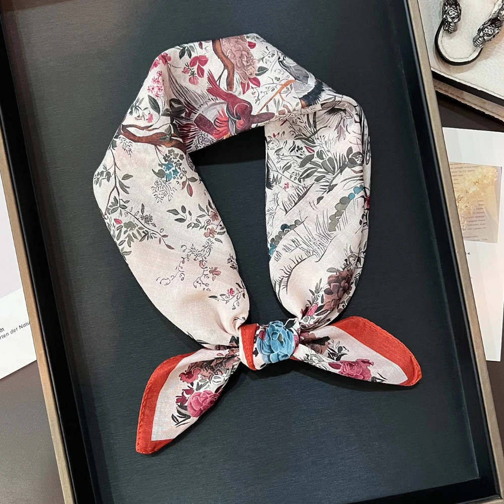 새의 노래와 꽃 실크 스카프 프랑스의 우아한 작은 사각형 손수건 고가 액세서리 다용도 실크 스카프 럭셔리 스카프