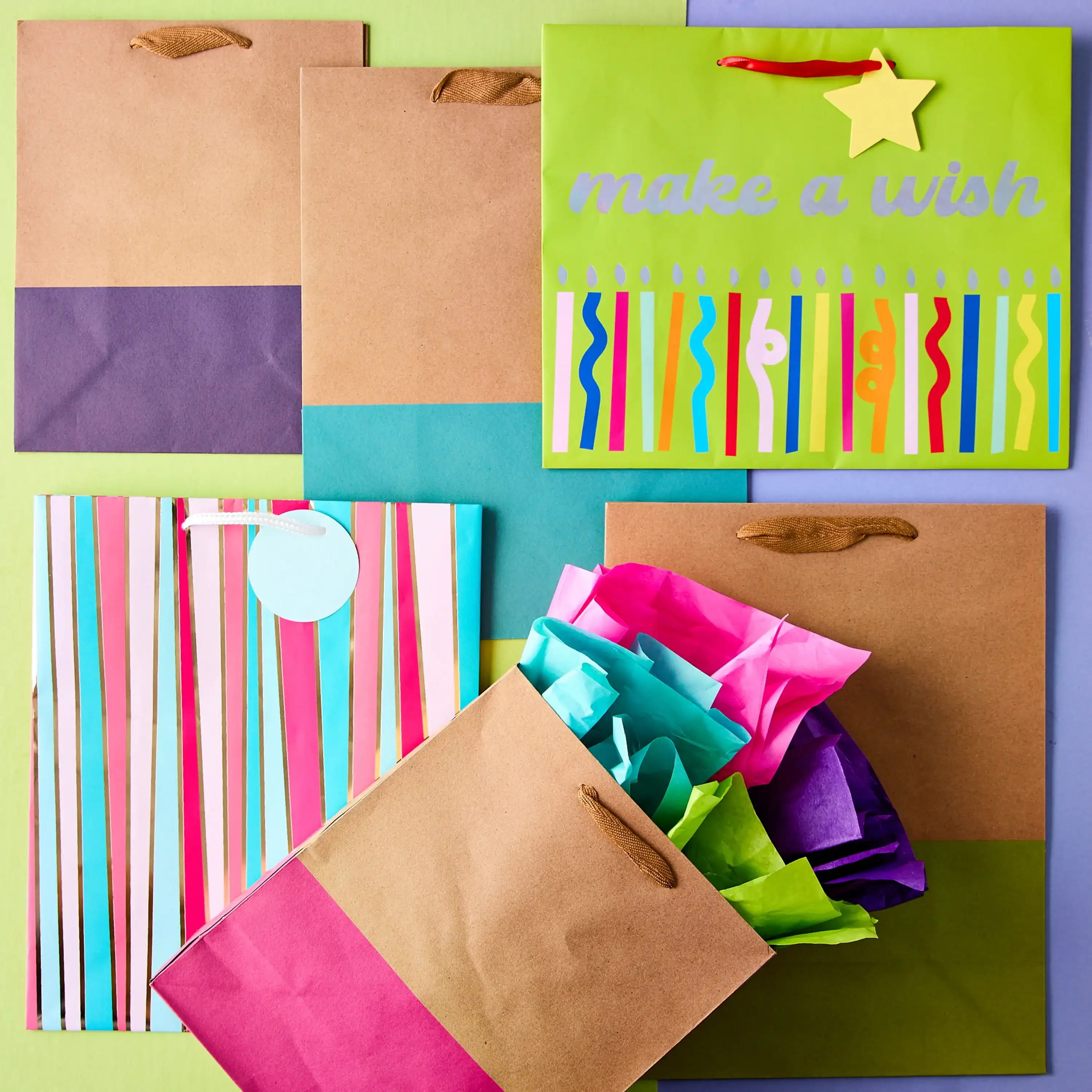 أكياس ورق كبيرة بألوان كرافت، مقاس 8 × 10 بوصة، و13 قطعة