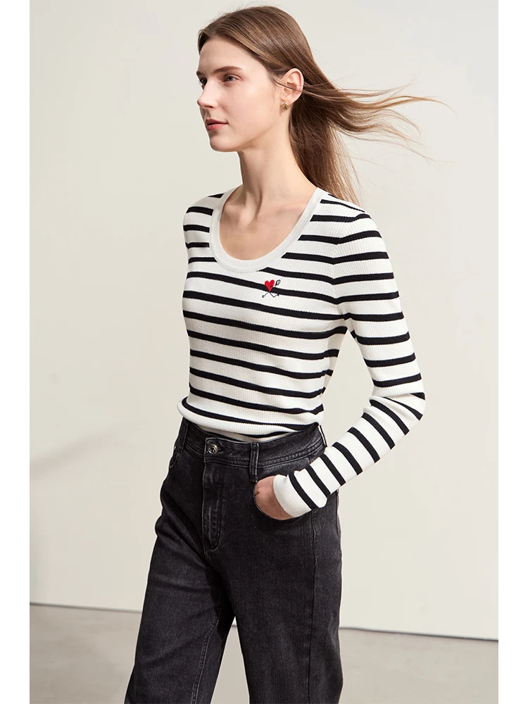 Amii Minimalism 2024 Autumn New Women Sweaters Round Neck Embroidery Basic Striped Soft Sweater for Women Slim Lady Top 12443152