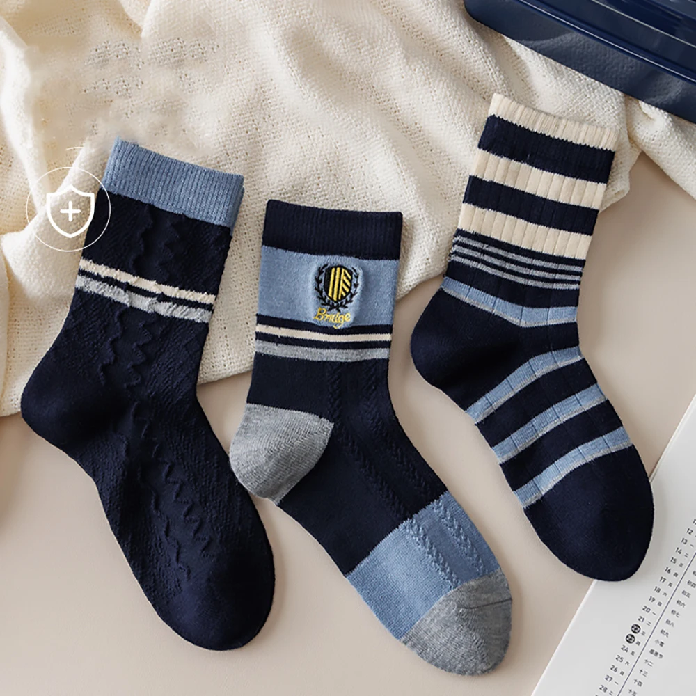 

3 Pairs Girls Wool Socks Warm Embroidered Badge Stripe Soft Anti-pilling Socks Breathable Women Thick Socks Winter