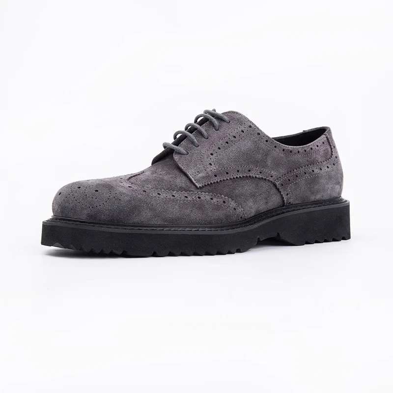 

Новый дизайн, мужская повседневная кожаная обувь из коровьей замши в деловом стиле, модные туфли-броги в британском стиле, официальная обувь Zapatos Hombre