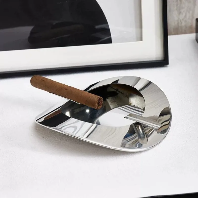 Luxury Stainless Steel Ashtray, Modern Italian Minimalist Cigar Ashtray Decoration Tea Room Study Desktop Fashionable Home Decor