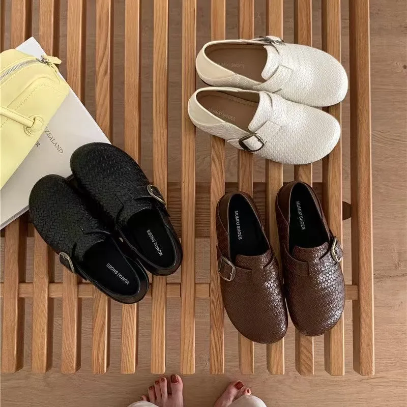 

2025 Autumn Premium Soft Full Real Leather Shoes Flat Sole Soft Comfort Casual Shoes Round Toe Shallow Mouth Women Shoes