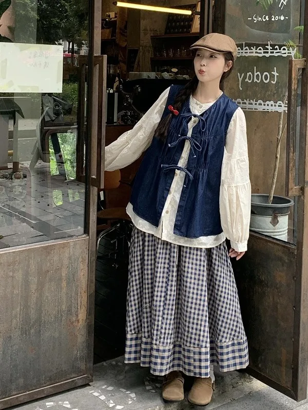 

plus Size Casual Outfit Autumn New Heavy Embroidery Shirt Belted Denim Vest Plaid Skirt Set Korean Style Loose Fit Polye...