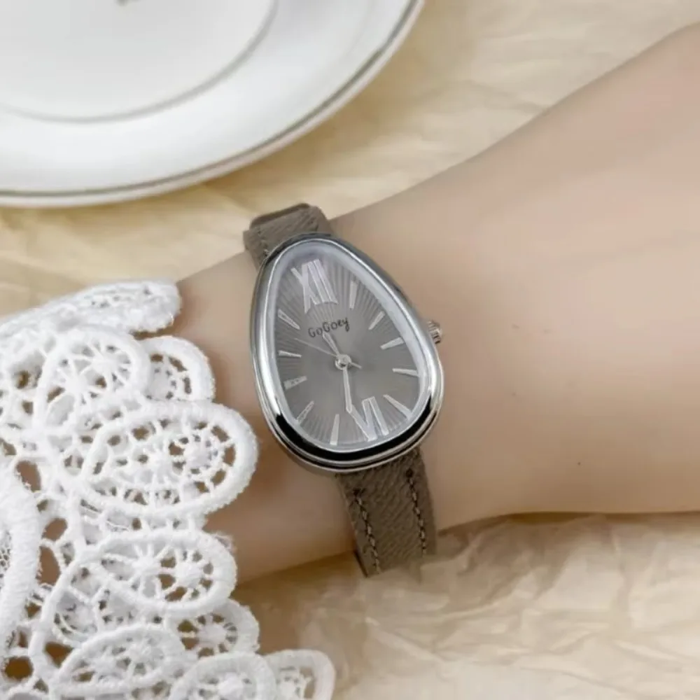 Nowy luksusowy zegarek z motywem węża, elegancki zegarek kwarcowy na rękę, idealny na prezent.