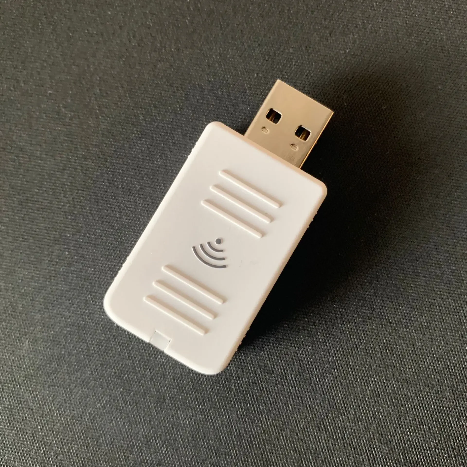 Wireless Adapter ELPAP07 V12H418P12 WN7512BEP For Epson Projector EB-S03 EB-S17 EB-S18 EB-W03 EB-W18