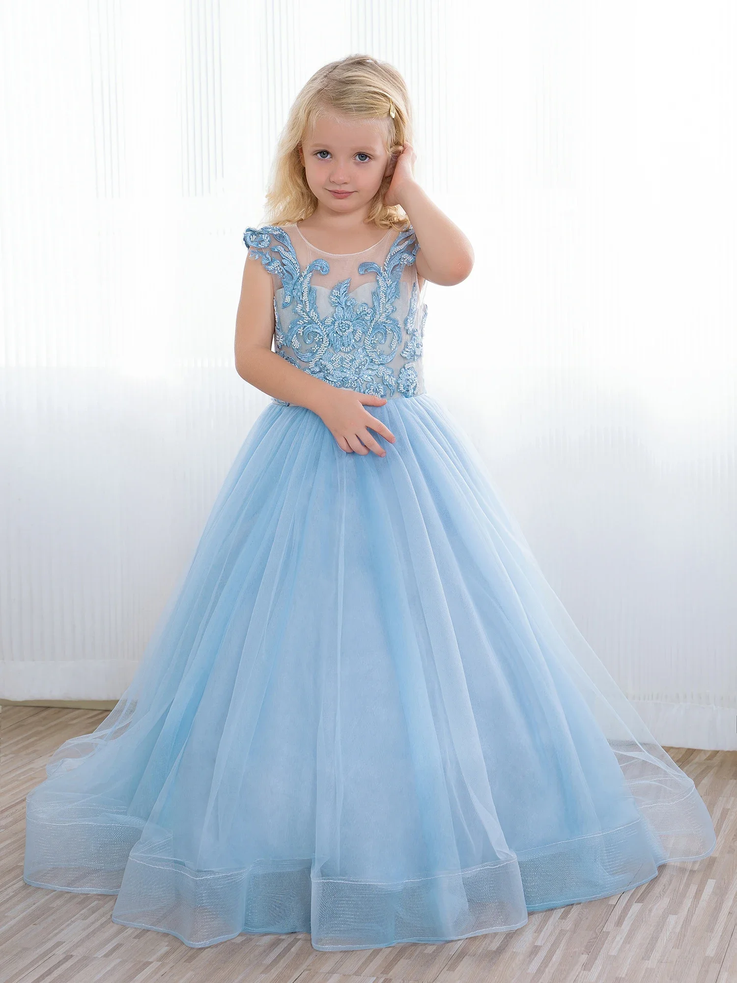 

Light Blue Fairy Flower Girl Dresses Lace Appqulies Wedding Party Guest Bridesmaid A Line Princess Gown Skirt Tulle