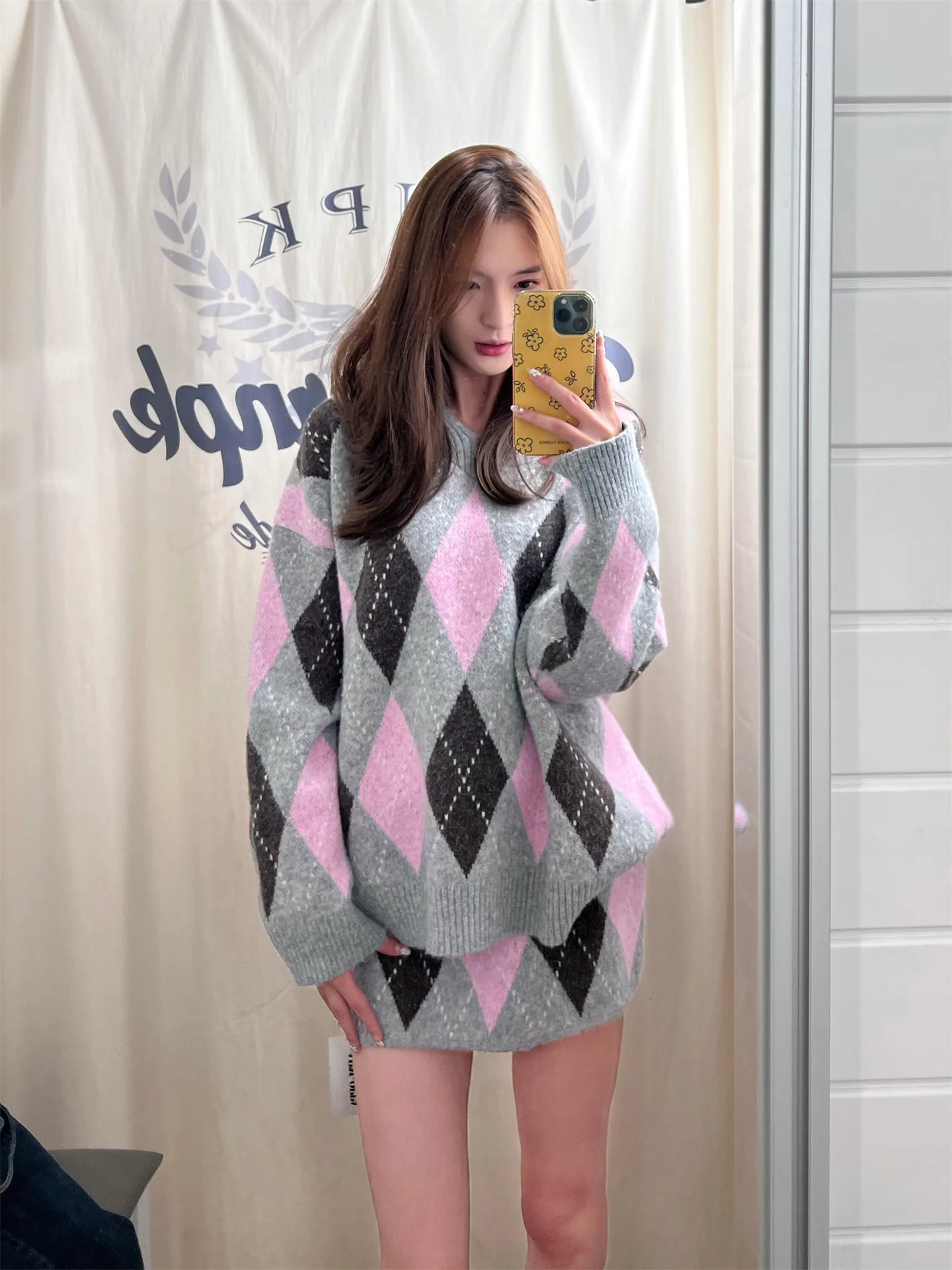 

Женский комфортный комплект с узором и цветовыми блоками: топ и юбка с завышенной талией, длинный рукав, модный наряд для весны