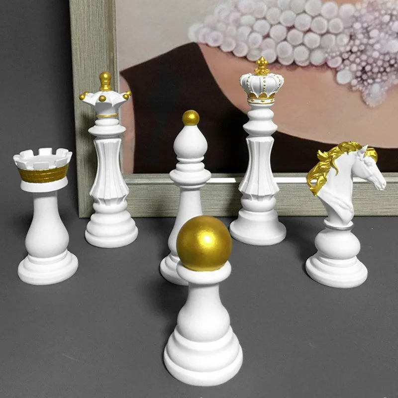 6pcs International Chess Set  Figurines King Knight Bishop Chariot Chess Pieces Board Games Accessories Retro Home Decor