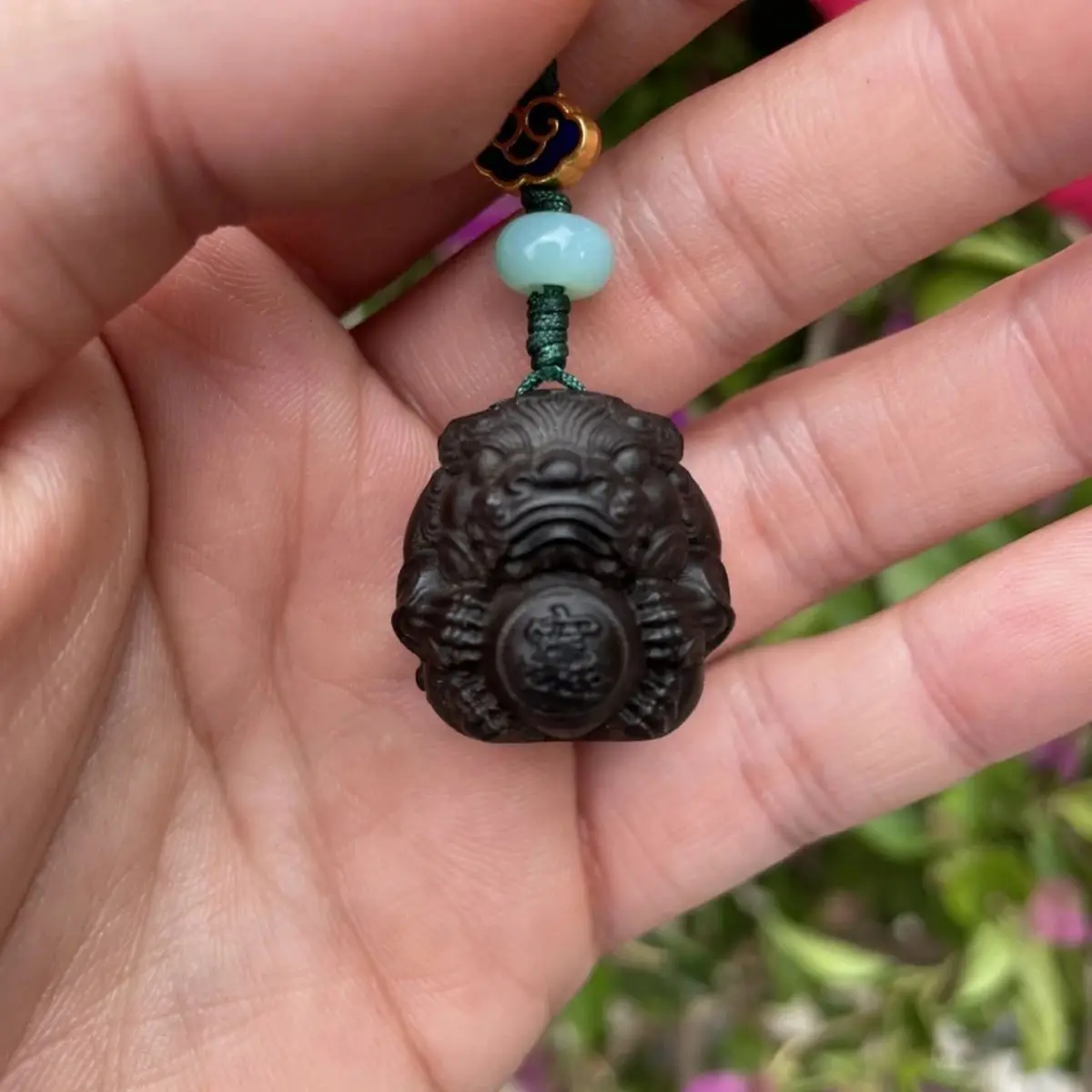 Zhengqu Indonesia Dalagan Lucky Pixiu Wen Play Pendant Neck Hanging Natural Original Woodcut Car Hanging Pendant Ornaments