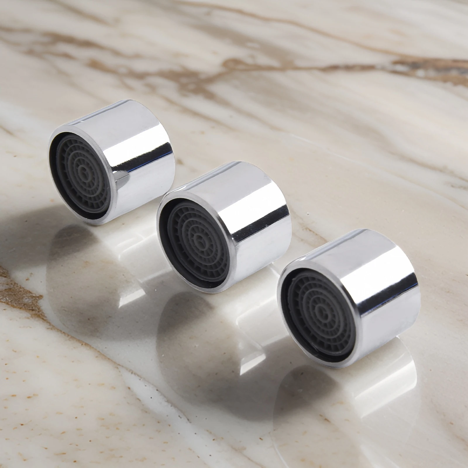 استمتع بالمياه المصفى على الفور 3 قطع من مجموعة مرشح صنبور المطبخ مع مهوية حوض داخلي 22 مم