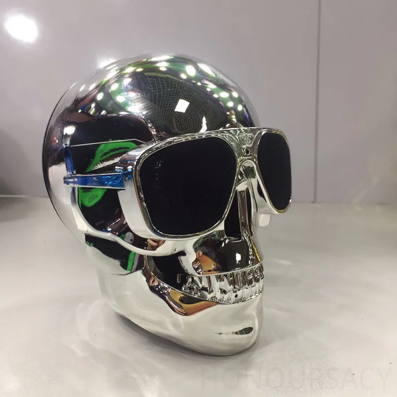 

Беспроводная Bluetooth-колонка Little Skull в форме маленькой черепной головы, портативная, с HD-стереозвуком и сабвуфером