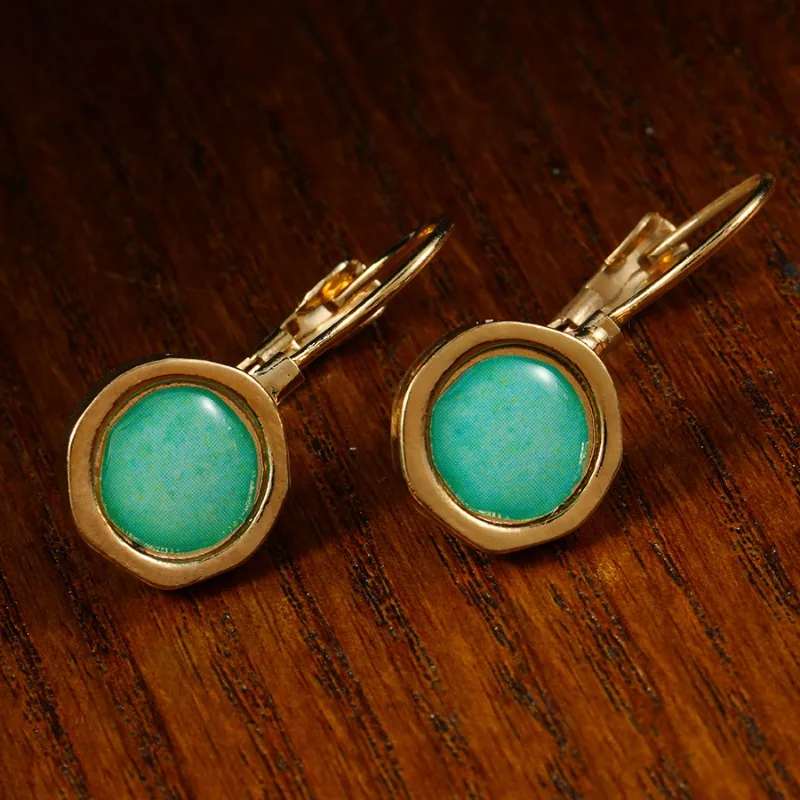 

Huajie Elegant Green Resin Stone Pendant Earrings for Women Golden Border Party Ethnic Ear Jewelry Gift Trend