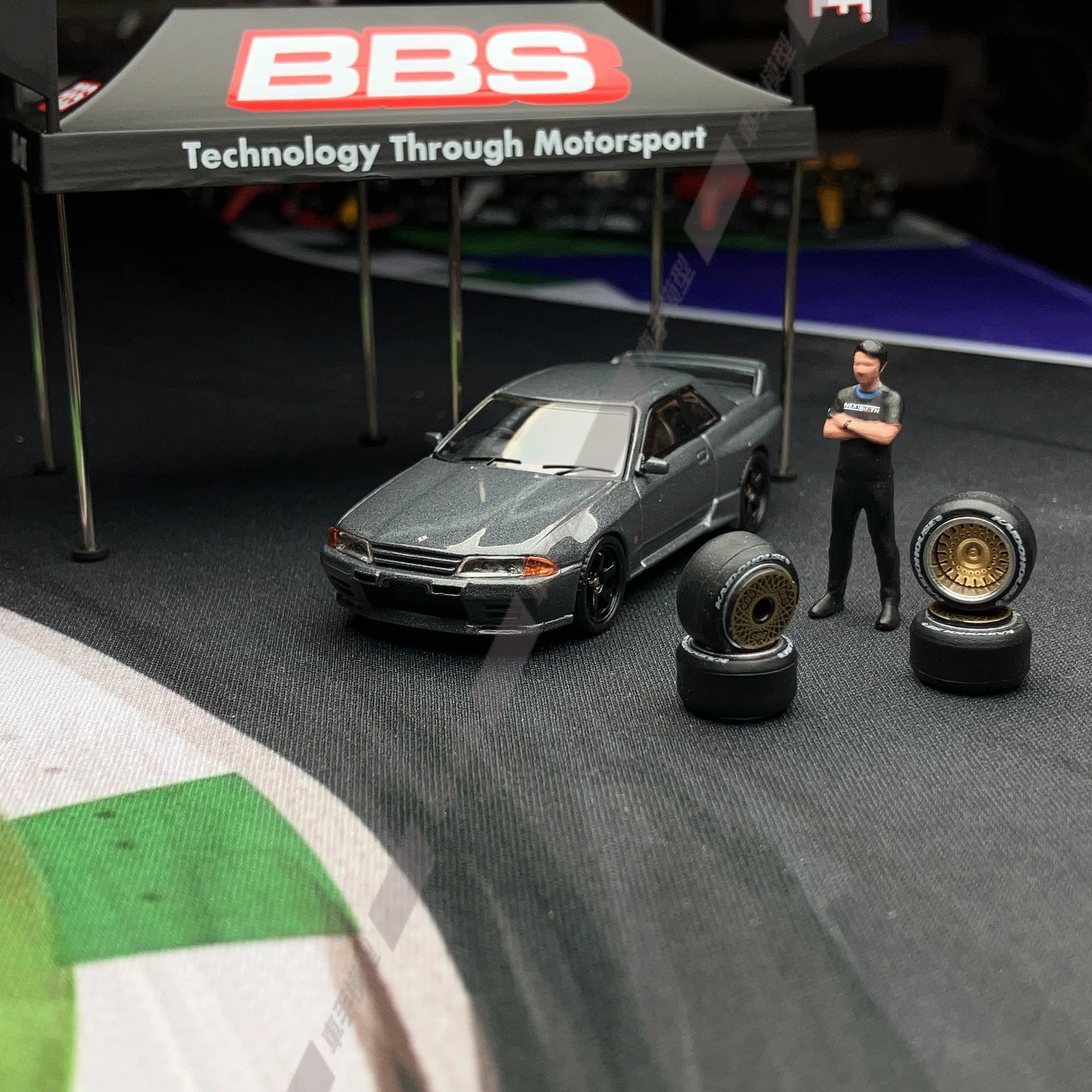 

MINIGT 1:64 Nissan Skyline GT-R (R32) Nismo Gunmetal MGT00869-R Car Alloy Toys Motor Vehicle Diecast Model for Children