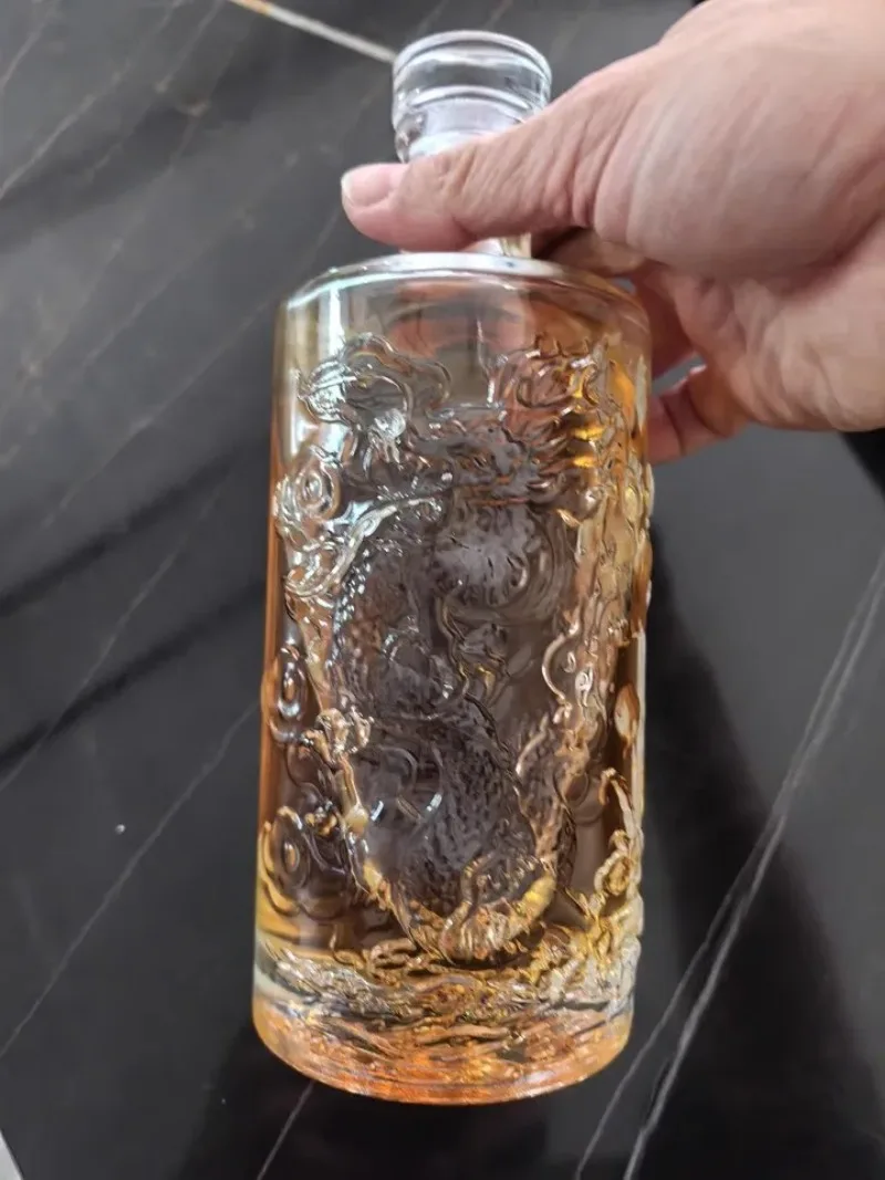 

500ml Glass Decorative Western Wine Bottle Transparent XO Red Wine Empty Bottle Whiskey Wine Dispenser