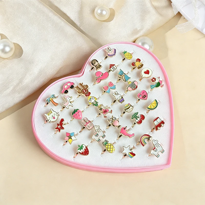 36-Piece Set of Cartoon Adjustable Rings in a Heart-Shaped Gift Box, Featuring Mixed Designs of Animals, Fruits, and Cars, Enamel Open Rings, Girls' Pretend Play Jewelry, Birthday Party Gift Toys