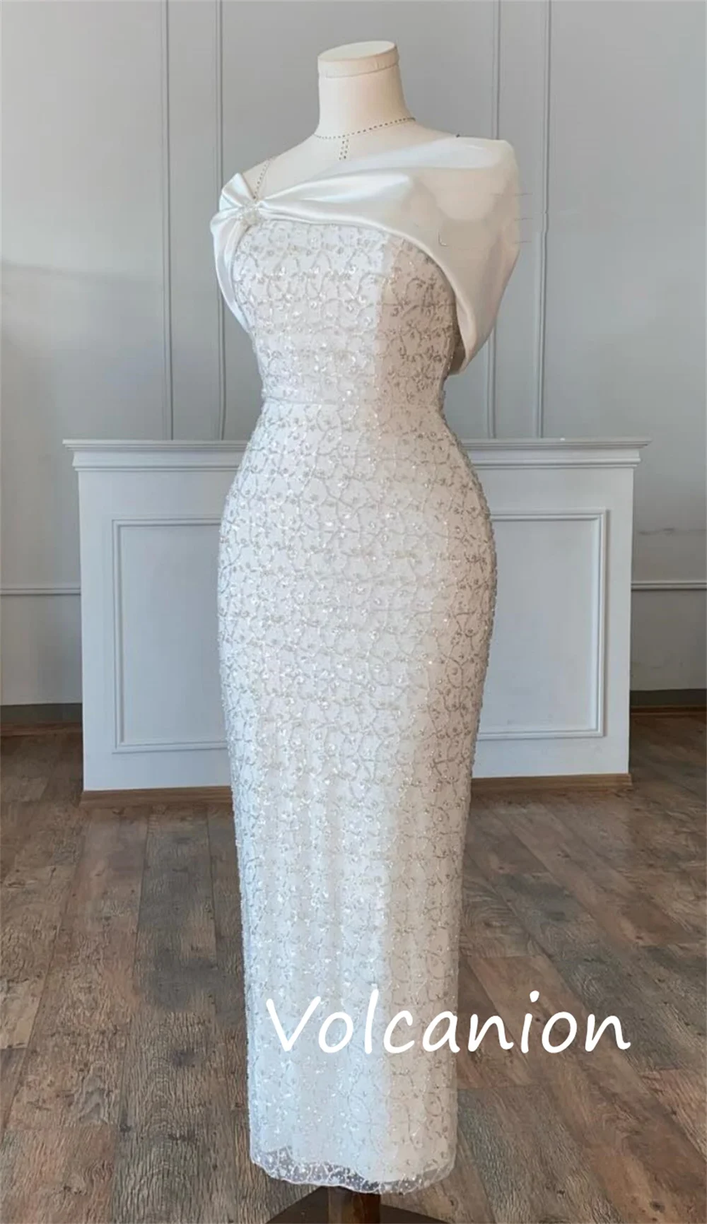 Personalizado requintado charmeuse lantejoulas plissado em linha reta fora do ombro vestidos longos sob medida ocasião sexy