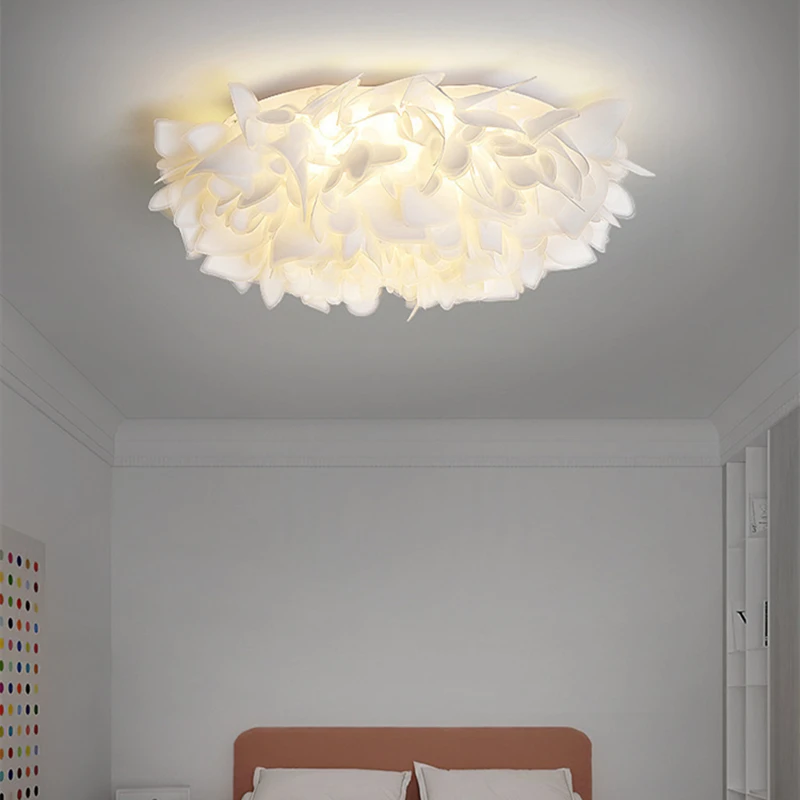 Modern LED Ceiling Light Nordic Warm and Romantic Indoor Lighting Flower Petal Chandelier for Living Room Dining Decoration Lamp