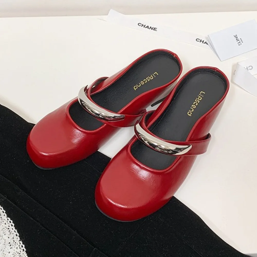 

Модные женские тапочки, новинка лета 2025 года, ретро-сумка, однотонная верхняя одежда, темпераментные полутапочки Мэри Джейн для женщин