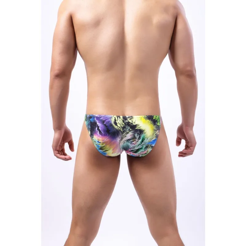 ملابس داخلية للرجال بطباعة حريرية ملابس داخلية مثيرة للشباب ملابس داخلية مريحة للرجال سراويل داخلية جيدة قابلة للتمدد ملابس داخلية منخفضة للغاية محدبة