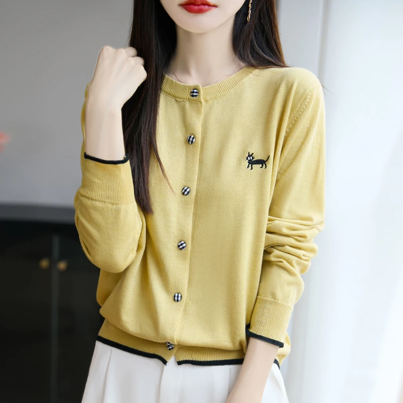 

2025 New Autumn Winter Cashmere Cardigan Women Cashmere O-Neck Kitten embroidery Sweater Knitwear Cardigan Women Tops